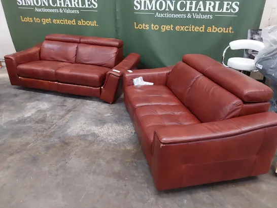 PAIR OF QUALITY ITALIAN DESIGNER POWER RECLINING TWO SEATER SOFAS CHESTNUT LEATHER 