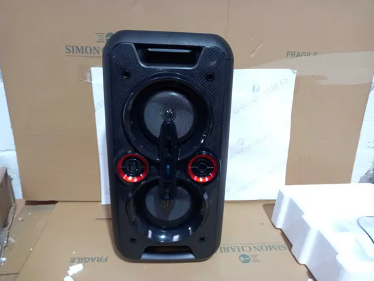 BLUETOOTH PARTY SPEAKER