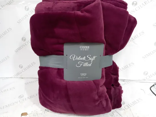 COZEE HOME VELVETSOFT FILLED THROW IN BURGUNDY