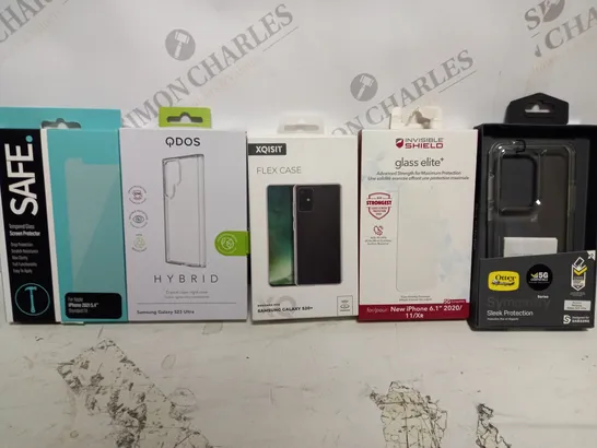 BOX OF APPROX 25 ASSORTED PHONE ITEMS TO INCLUDE - QDOS SAMSUNG GALAXY S23 - XQISIT SAMSUNG GALAXY S20+ - OTTER SAMSUNG GALAXY S20 ULTRA ETC