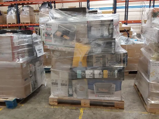 PALLET OF APPROXIMATELY 33 UNPROCESSED RAW RETURN HOUSEHOLD AND ELECTRICAL GOODS TO INCLUDE;