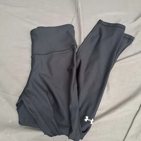 UNDER ARMOUR COMPRESSION LEGGINGS IN BLACK SIZE S/M