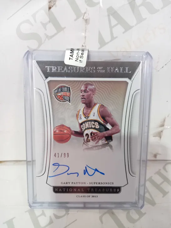 PANINI SIGNED TRADING CARD - GARY PAYTON