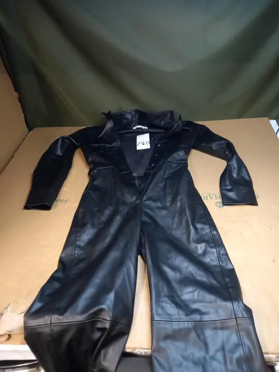 WOMENS FAUX LEATHER JUMPSUIT SIZE XS