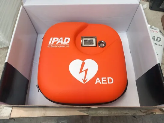 BRAND NEW BOXED IPAD AED CU-SP1 DEFIBRILLATOR 