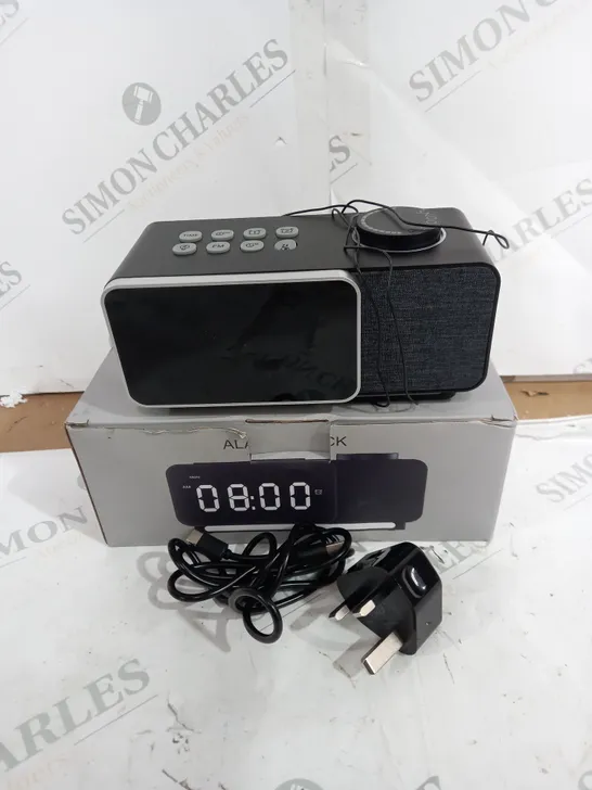 BOXED ANNNGUL DIGITAL ALARM CLOCK