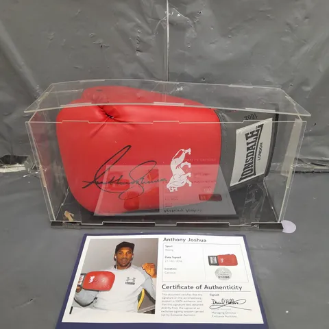 SIGNED ANTHONY JOSHUA BOXING GLOVE WITH CERTIFICATE OF AUTHENTICITY - COLLECTION ONLY 