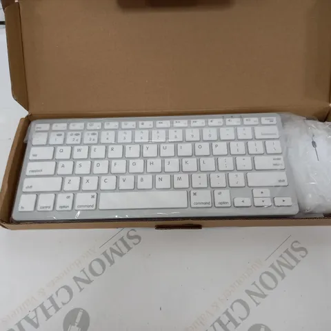 WIRELESS KEYBOARD AND MOUSE SET 