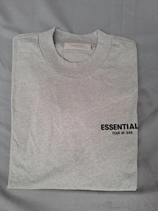 ESSENTIALS FEAR OF GOD SHORT SLEEVE T-SHIRT IN DARK OATMEAL SIZE MEDIUM