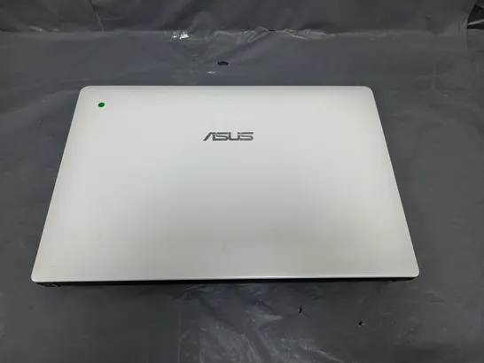 ASUS X501U 15 INCH AMD C-60