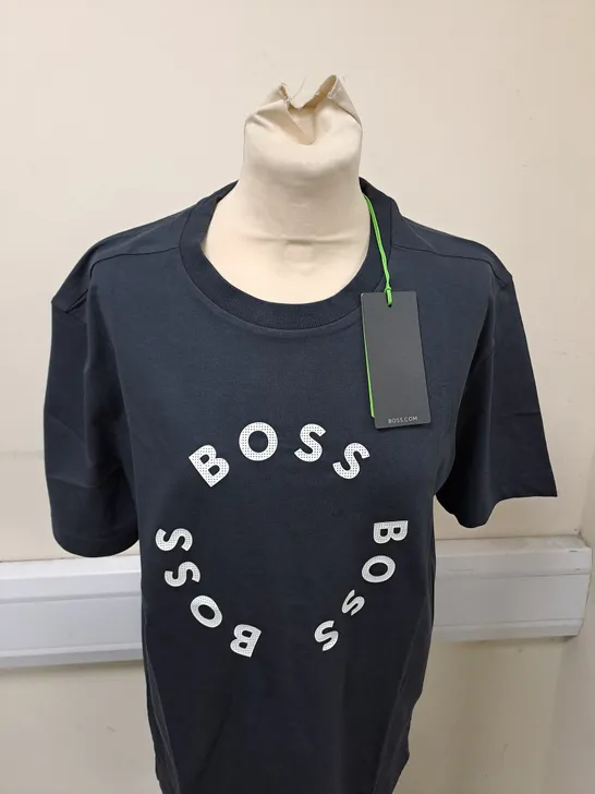 HUGO BOSS GRAPHIC T-SHIRT SIZE L 