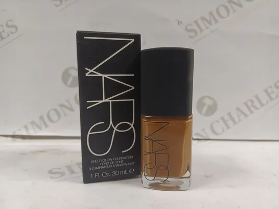 NARS SHEER GLOW FOUNDATION 30ML #MED/DARK 5 MARQUISES 