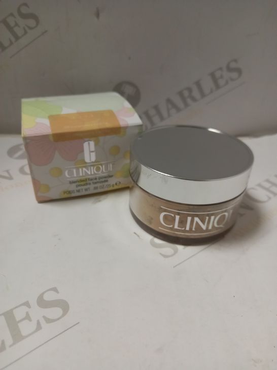 CLINIQUE BLENDED FACE POWDER 25G - TRANSPARENCY 3 