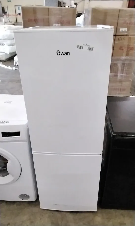 SWAN SR15880W 50CM WIDE 146 TALL FREESTANDING LOW FROST FRIDGE FREEZER WHITE