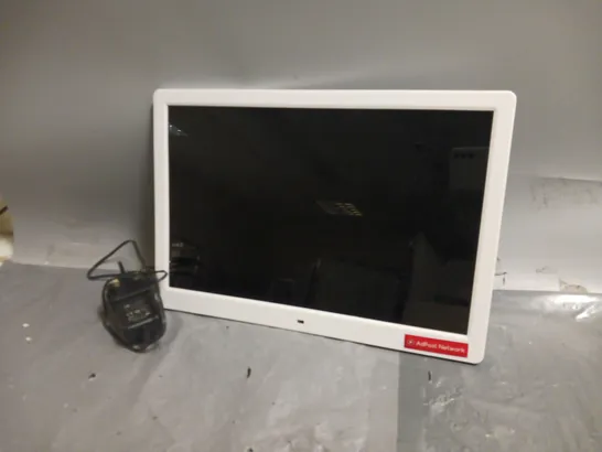 UNBRANDED MOUNTABLE MONITOR