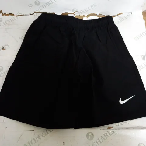 NIKE BLACK SHORTS - LARGE