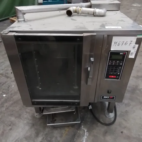 BKI COMMERCIAL SINGLE OVEN