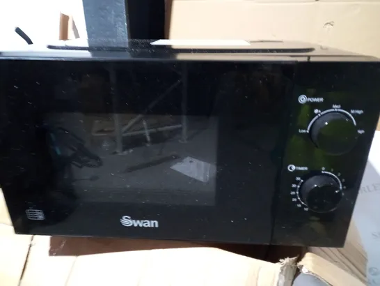 SWAN 20L 700W MANUAL MICROWAVE RRP £67.99