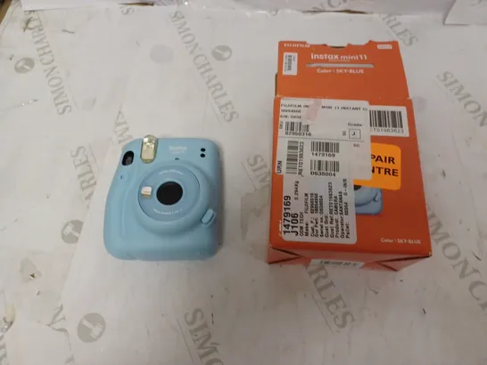 FUJIFILM INSTAX MINI 