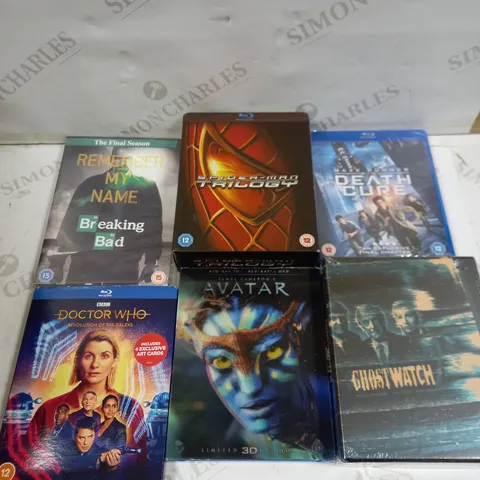 BOX OF APPROXIMATELY 10 ASSORTED DVDS & BLU RAYS TO INCLUDE AVATAR, DR WHO, SPIDER MAN TRILOGY ETC 