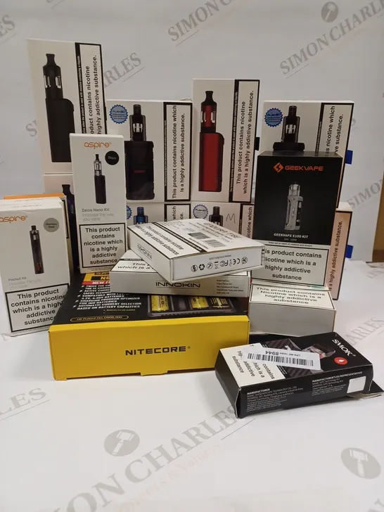 APPROXIMATELY 20 ASSORTED VAPING PRODUCTS AND ACCESSORIES TO INCLUDE INNOKIN EZ.WATT VAPE KIT, ADEPT ZLIDE VAPE KIT, GEEKVAPE E100 KIT, NITECORE INTELLICHARGER ETC. 