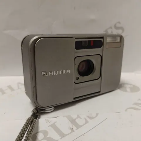 FUJIFILM CARDIA MINI TIARA CAMERA