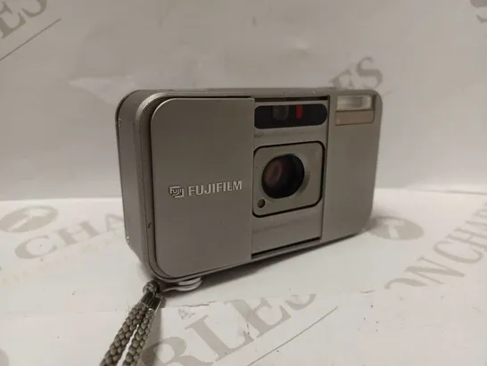 FUJIFILM CARDIA MINI TIARA CAMERA