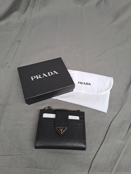 PRADA WALLET IN BLACK 