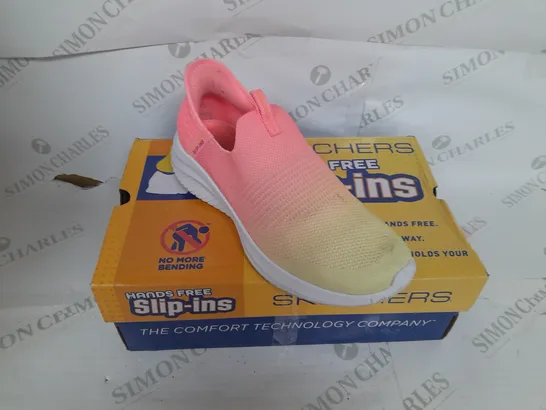 SKECHERS FLEXIBLE HANDS FREE SLIP-INS IN PINK/YELLOW SIZE 5