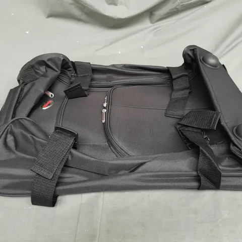 HUMLIN SOFTSHELL TRAVEL BAG WITH WHEELS IN BLACK 