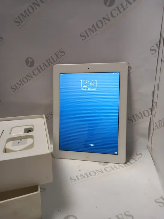 APPLE IPAD 2 16GB MODEL A1395