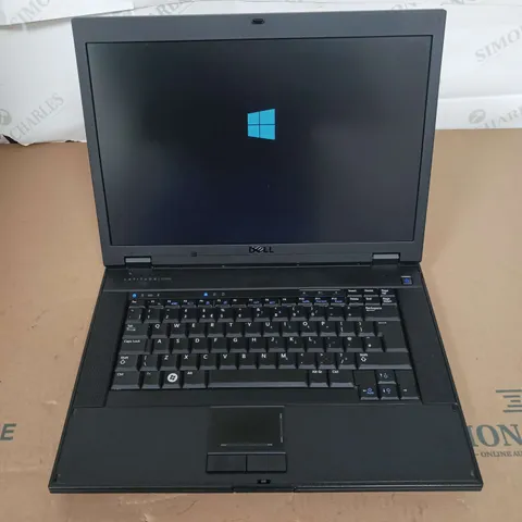 DELL LATITUDE E5500 15 INCH	 CORE 2 DUO P8400 2.26GHZ