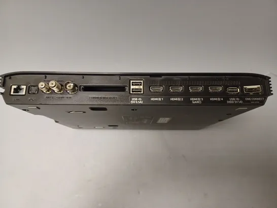 SAMSUNG SOC8005A ONE CONNECT BOX