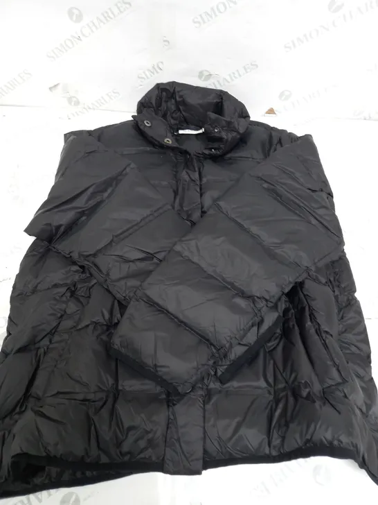 MASIA BLACK QUILTED COAT 