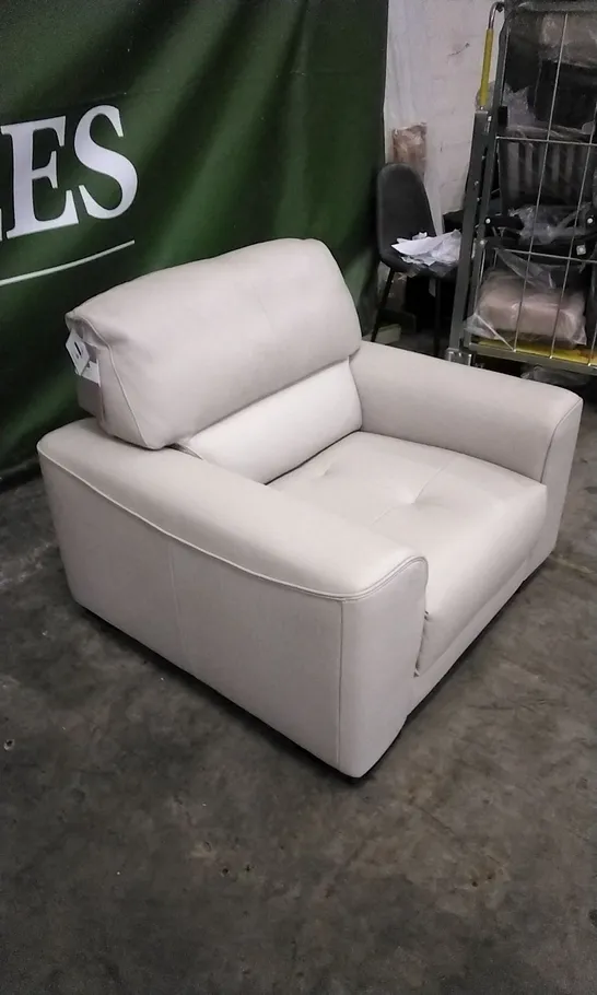 QUALITY ITALIAN DESIGNER MARCOS WHITE GREY LEATHER ARMCHAIR