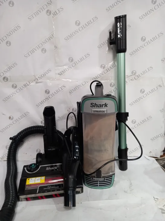 SHARK STRATOS UPRIGHT VACUUM CLEANER NZ860UK