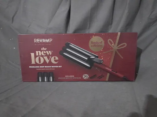 BOXED REVAMP PROFESSIONAL THE NEW LOVE PROGLOSS DEEP BEACH WAVER SET 