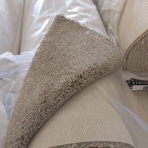 ROLL OF QUALITY FIRST IMPRESSIONS HUMBLE CARPET // SIZE: APPROX 5 X 3.3m