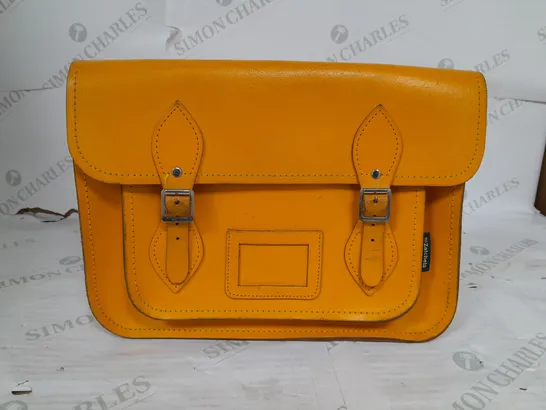 ZATCHELS OVER THE SHOULDER BAG IN YELLOW