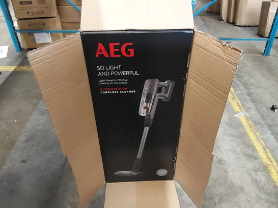 AEG AP71U14WB ULTIMATE 7000 CORDLESS VACUUM CLEANER