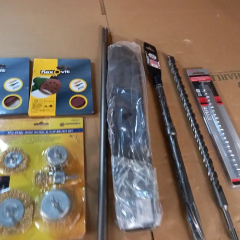 LOT OF 8 ASSORTED HOUSEHOLD ITEMS TO INCLUDE RUWAG 400MM AND UFIXT SAW BLADES