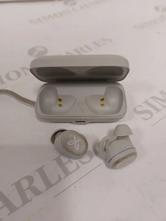 JAYBIRD VISTA WIRELESS EARPHONES