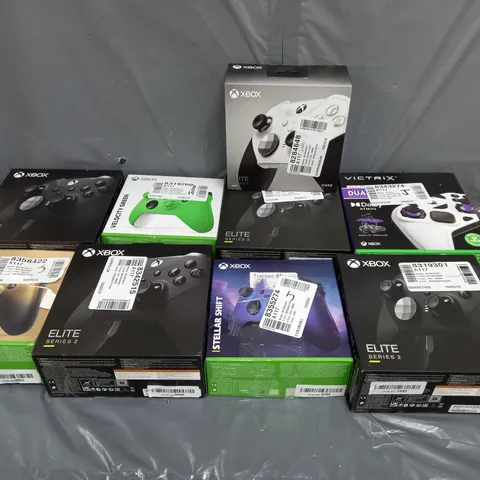 BOX OF APPROXIMATELY 10 XBOX GAME CONTROLLERS TO INCLUDE SERIES 2 