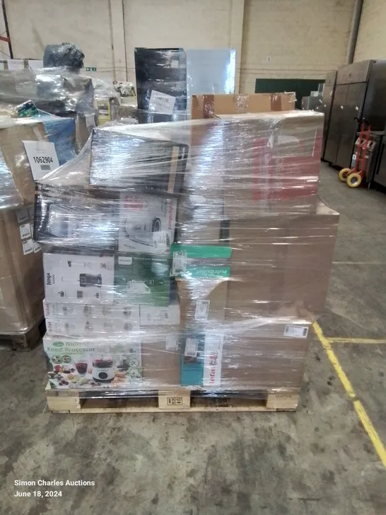 PALLET OF APPROXIMATELY 48 UNPROCESSED RAW RETURN HOUSEHOLD AND ELECTRICAL GOODS TO INCLUDE;