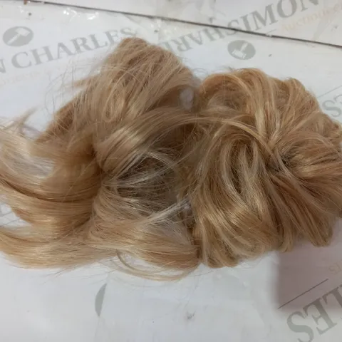 EASILOCKS SET OF SCRUNCHIES - MALIBU BLONDE 