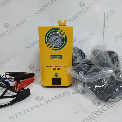 BOXED AUTOOL SMOKE DIAGNOSTIC LEAKED DETECTOR