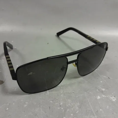 LOUIS VUITTON ATTITUDE AVIATOR LENS SUNGLASSES 