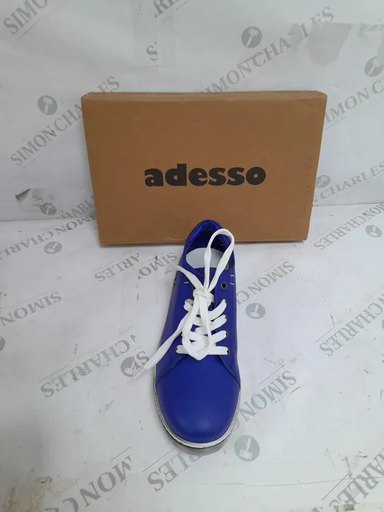 BOXED ADESSO ELECTRIC BLUE LACED TRAINER SIZE 7 