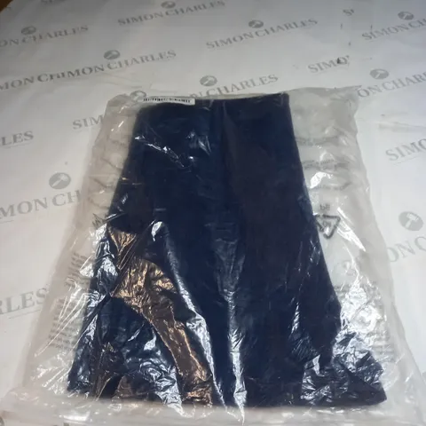 NAVY BLUE DENIM JEANS SIZE M 