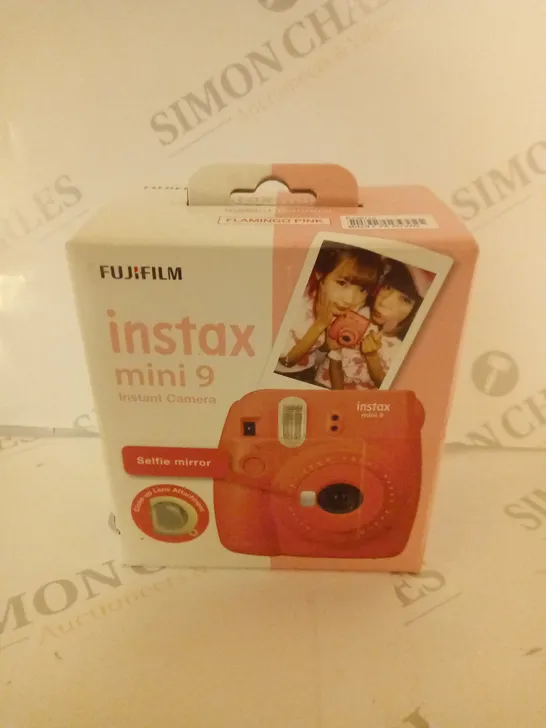 BRAND NEW BOXED FUJIFILM INSTAX MINI 9 INSTANT CAMERA 